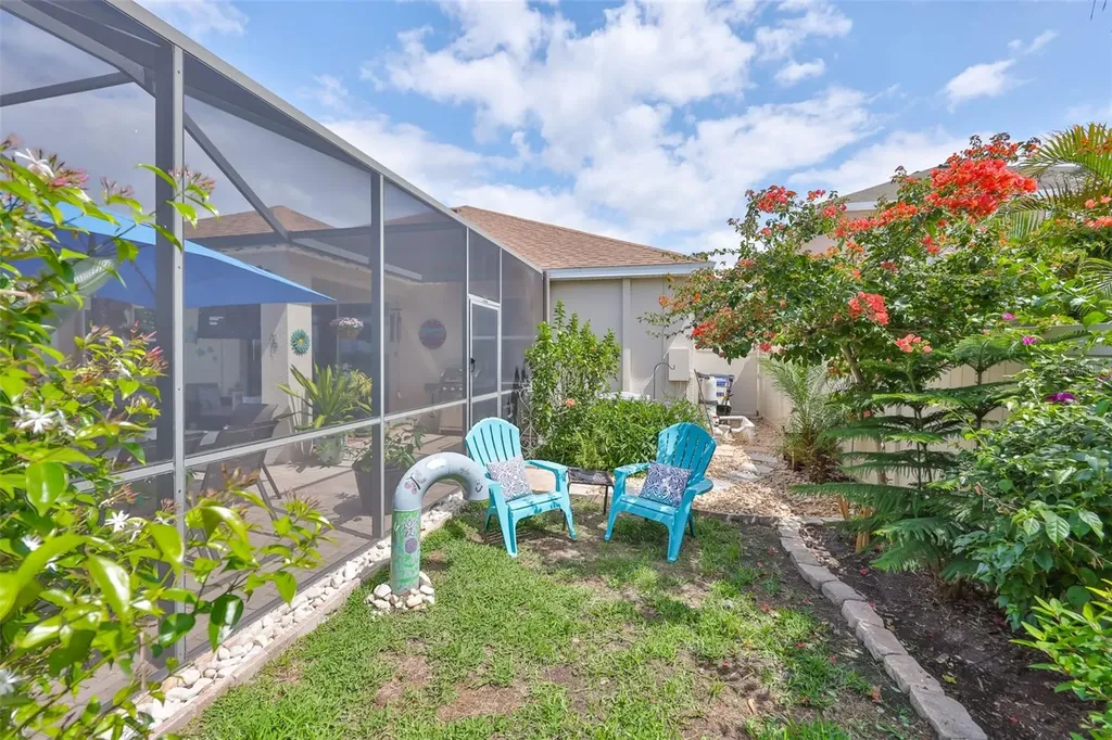 1506 Yale Castle Court Ruskin FL 33570