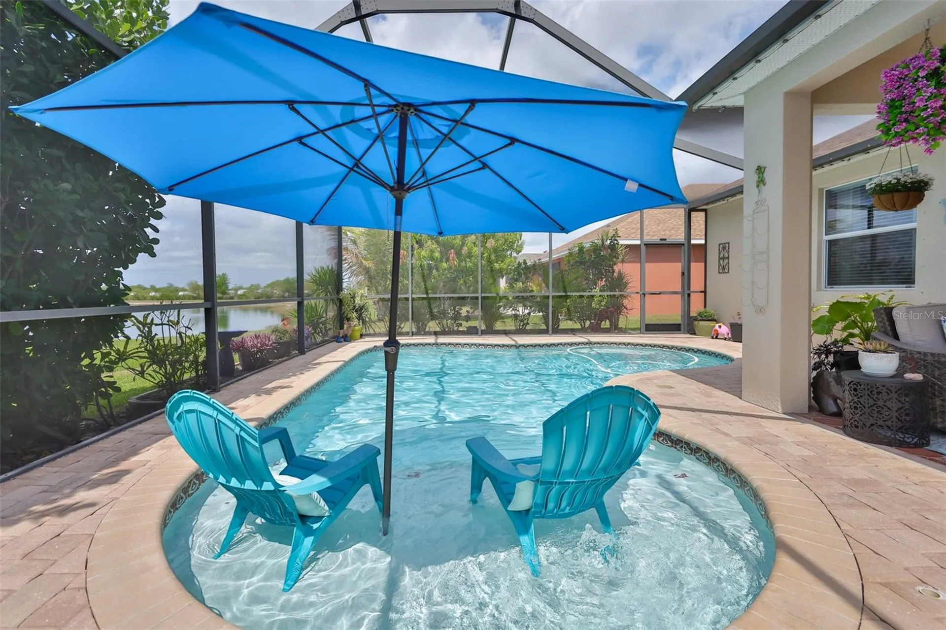 1506 Yale Castle Court Ruskin FL 33570