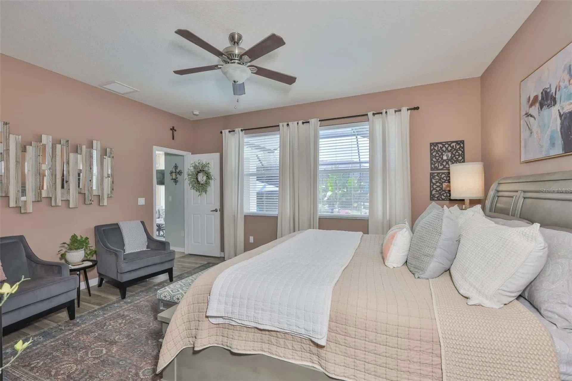 1506 Yale Castle Court Ruskin FL 33570
