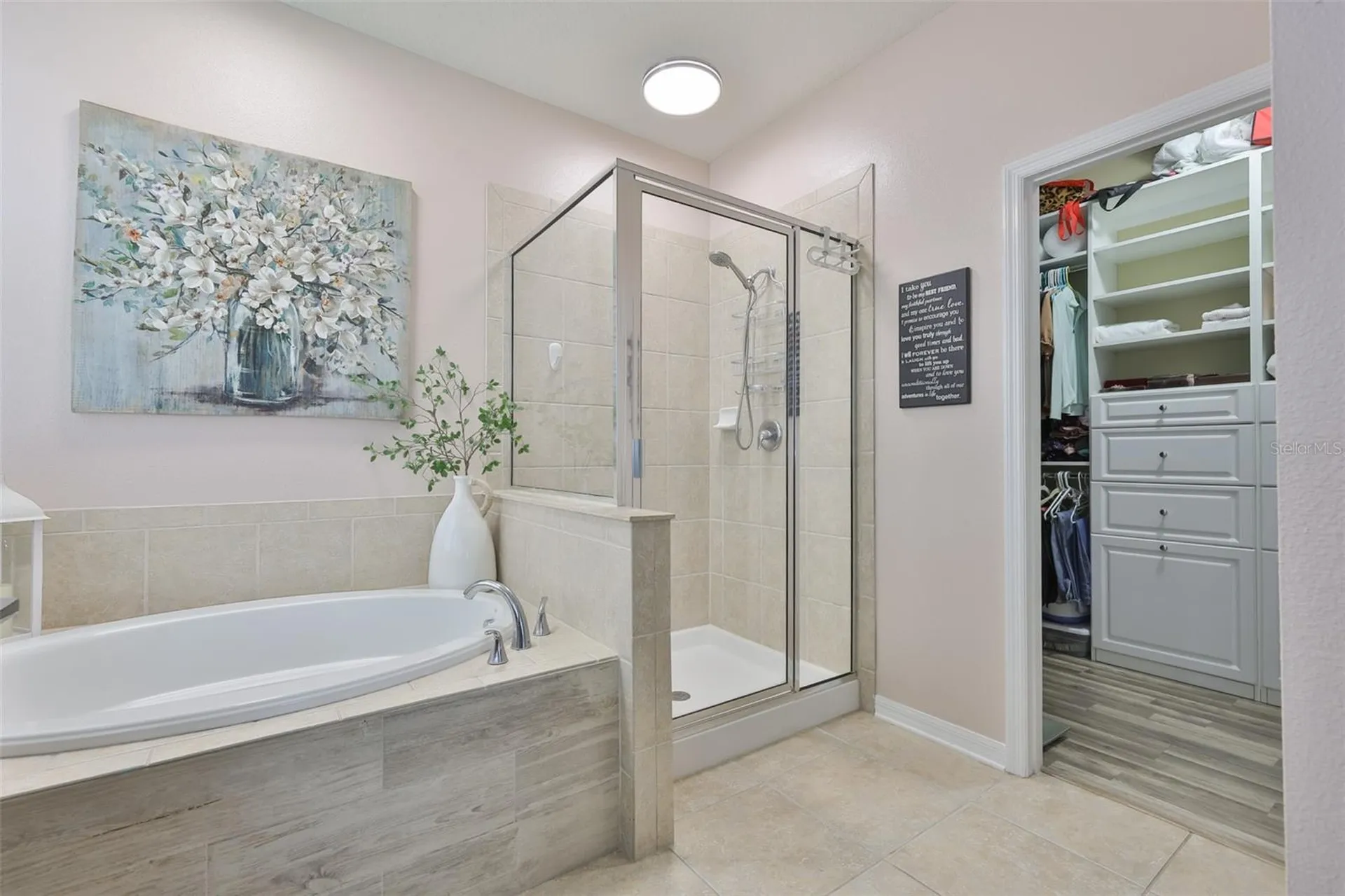 1506 Yale Castle Court Ruskin FL 33570
