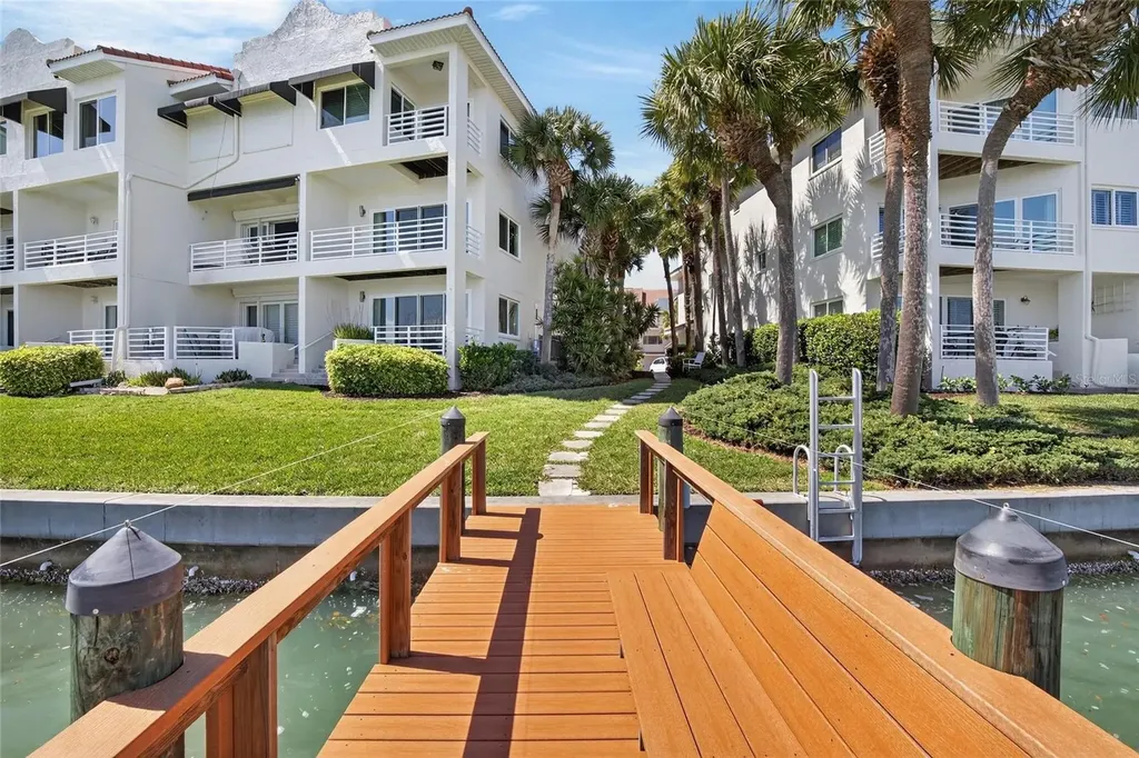 4639 Mirabella Court St Pete Beach FL 33706
