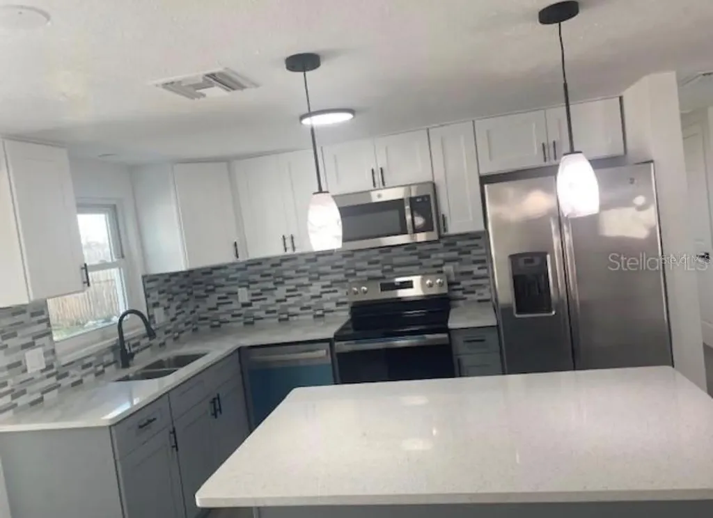 4803 Guardian Avenue Holiday FL 34690