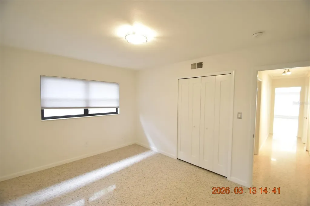 528 Suwanee Circle Tampa FL 33606
