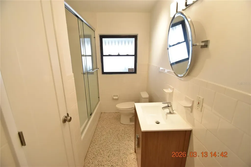 528 Suwanee Circle Tampa FL 33606