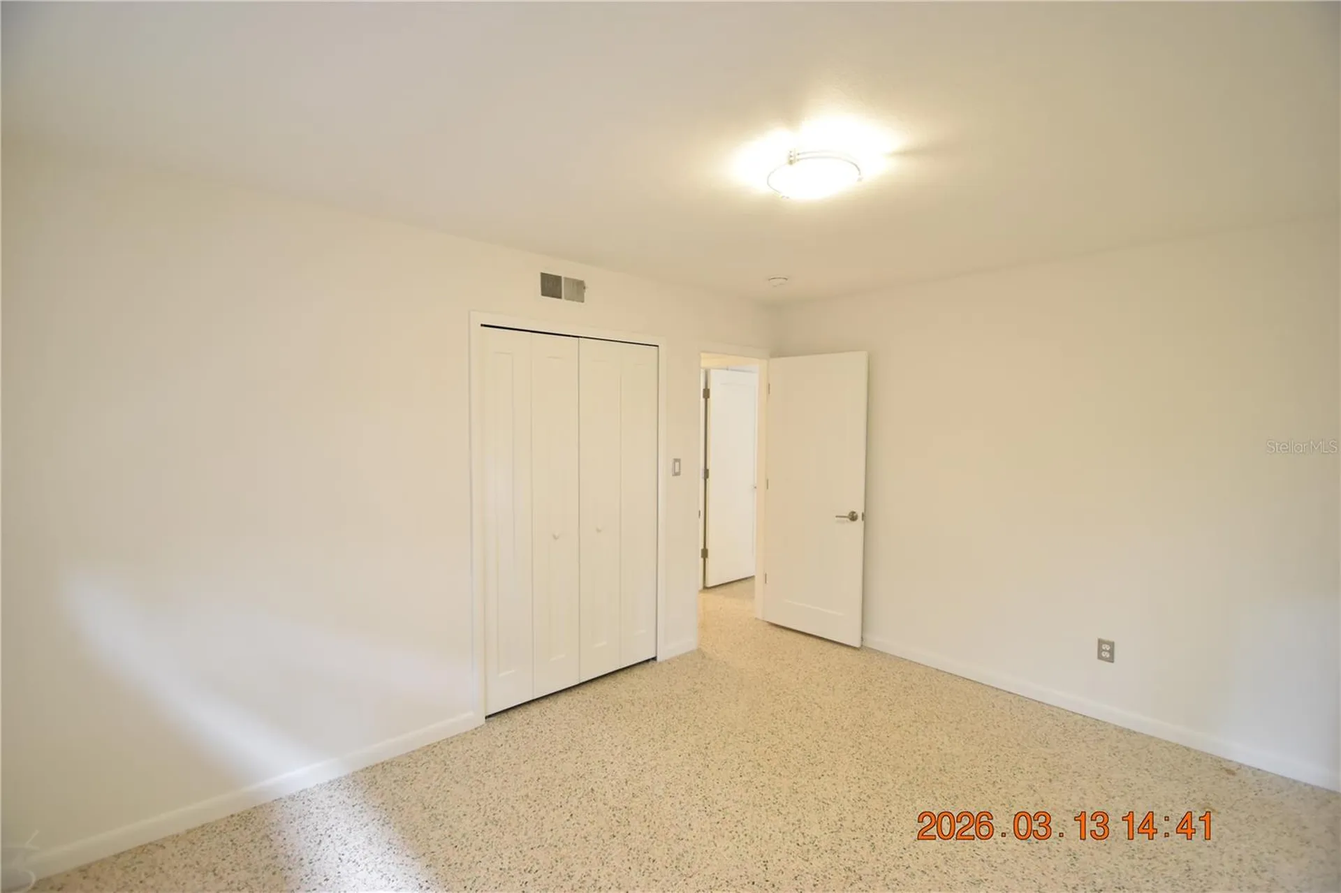 528 Suwanee Circle Tampa FL 33606