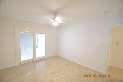 528 Suwanee Circle Tampa FL 33606
