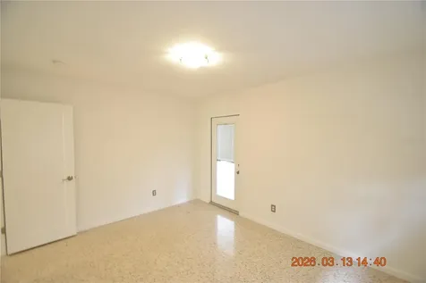 528 Suwanee Circle Tampa FL 33606