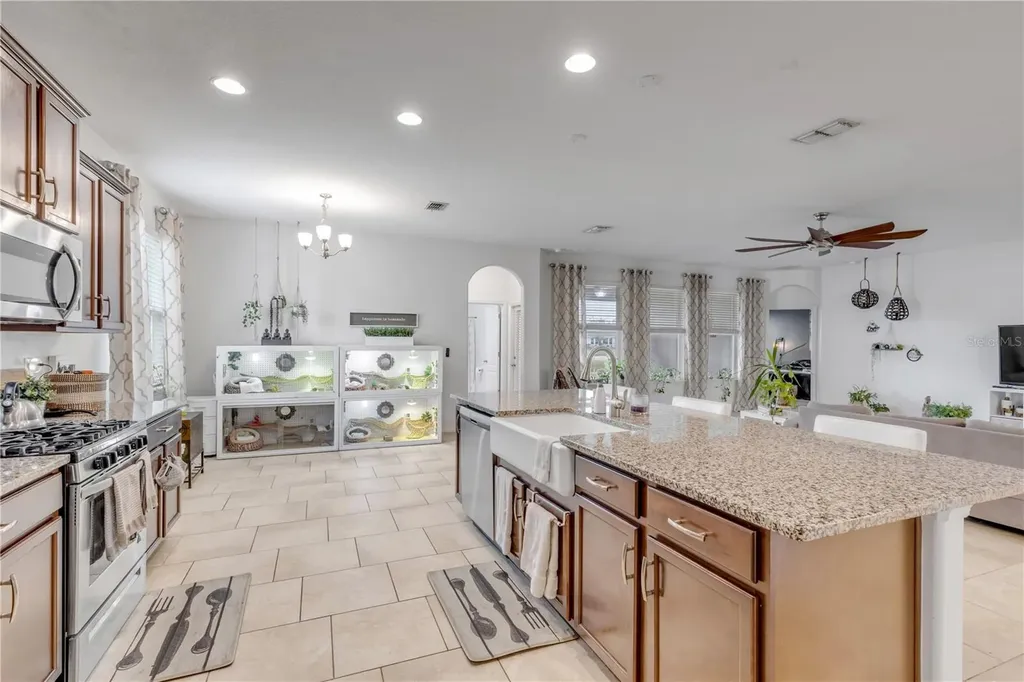 637 Bluehearts Trail Deland FL 32724