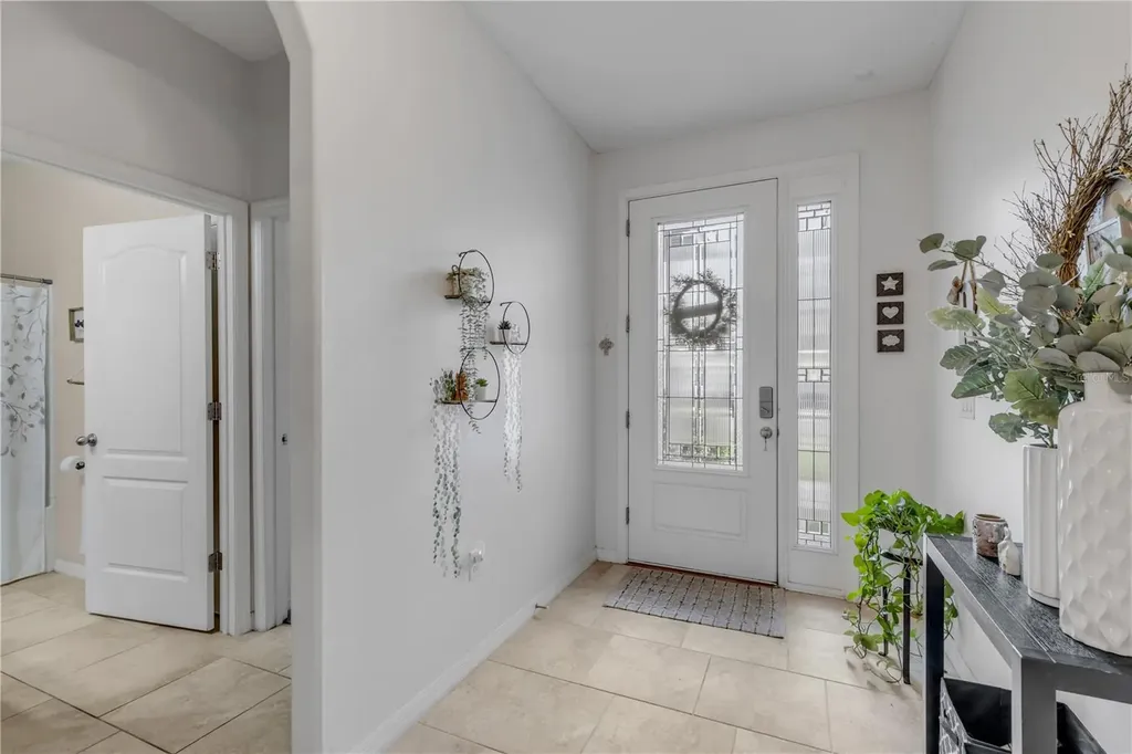 637 Bluehearts Trail Deland FL 32724