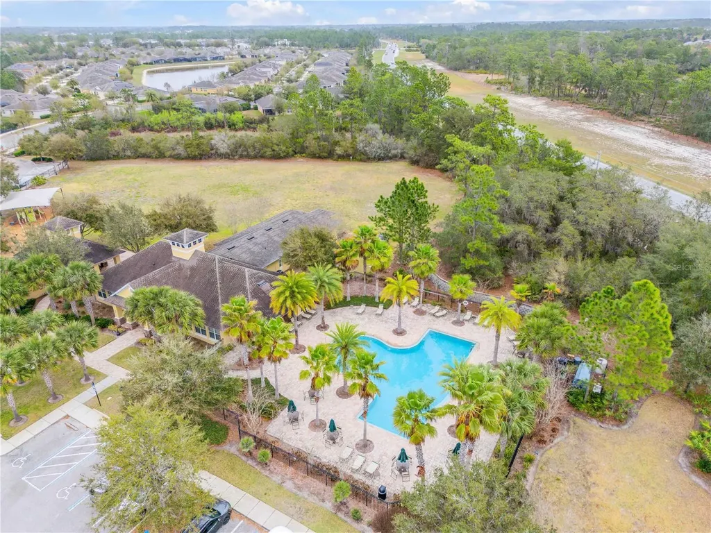 637 Bluehearts Trail Deland FL 32724
