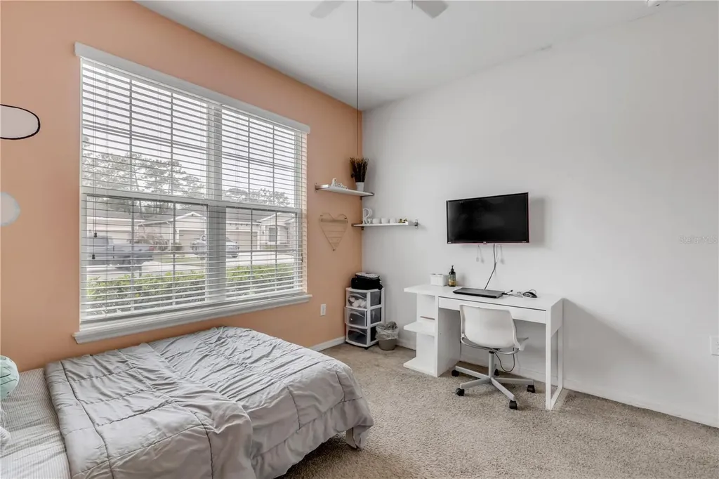 637 Bluehearts Trail Deland FL 32724