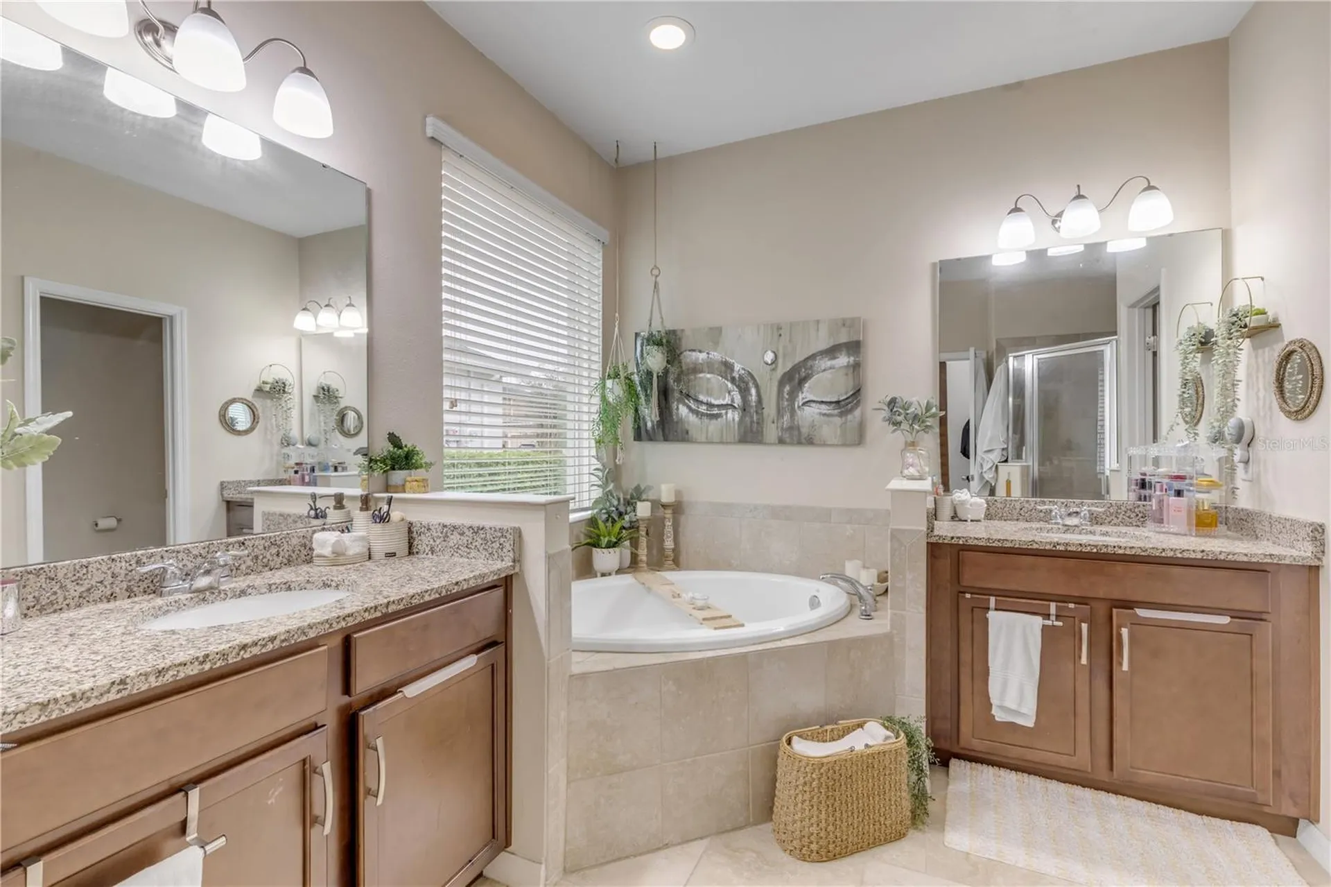 637 Bluehearts Trail Deland FL 32724