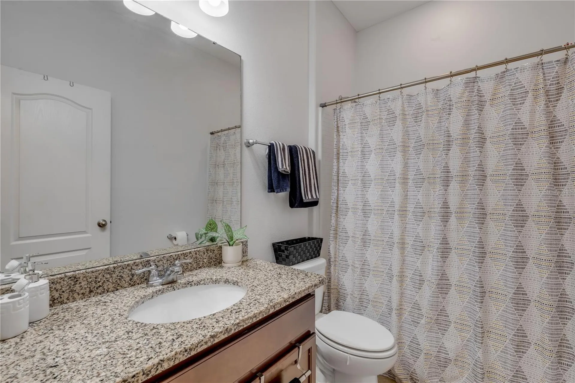 637 Bluehearts Trail Deland FL 32724
