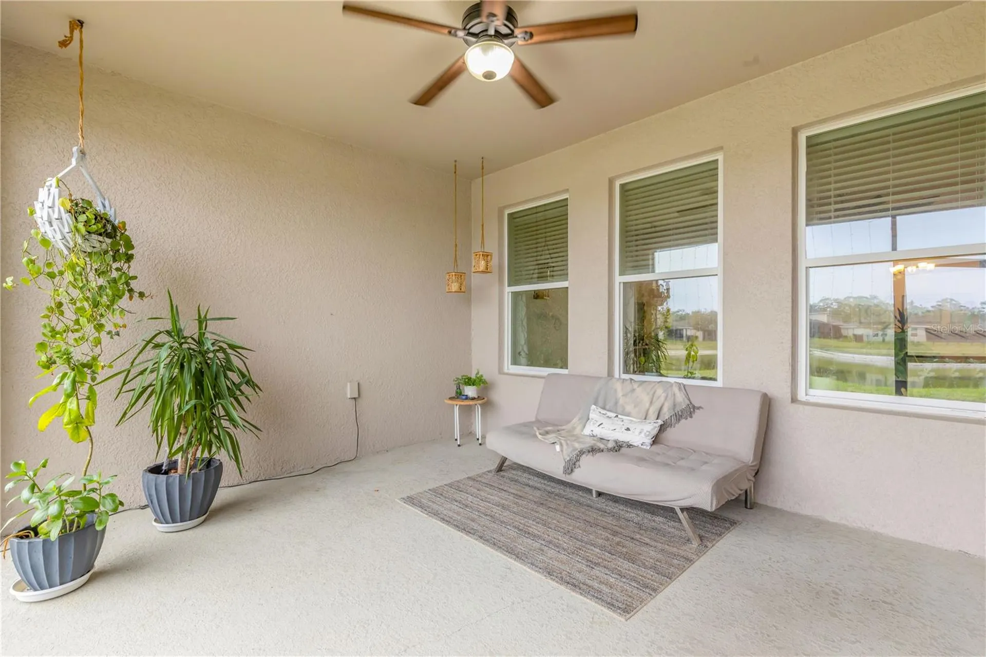 637 Bluehearts Trail Deland FL 32724
