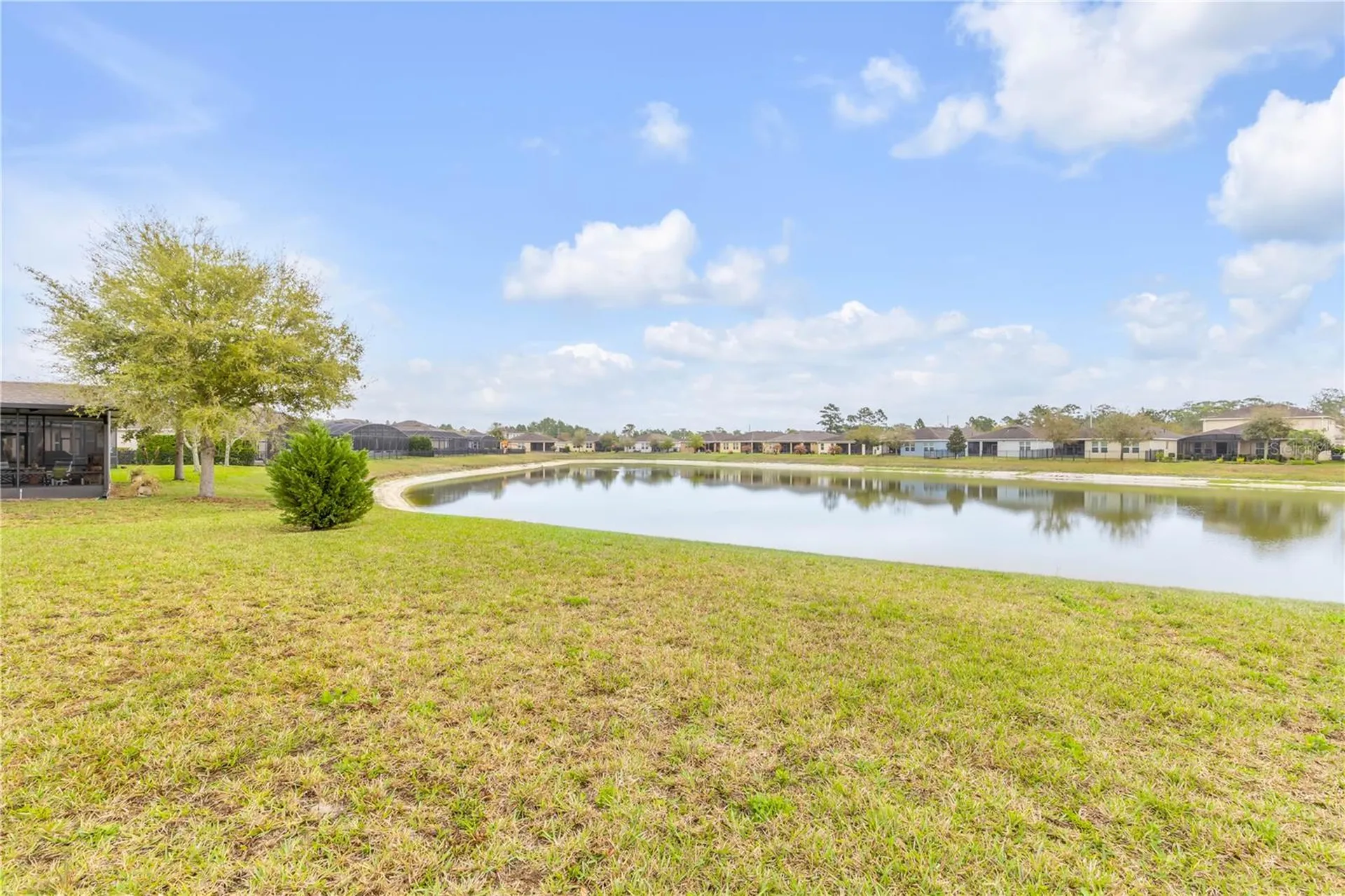 637 Bluehearts Trail Deland FL 32724
