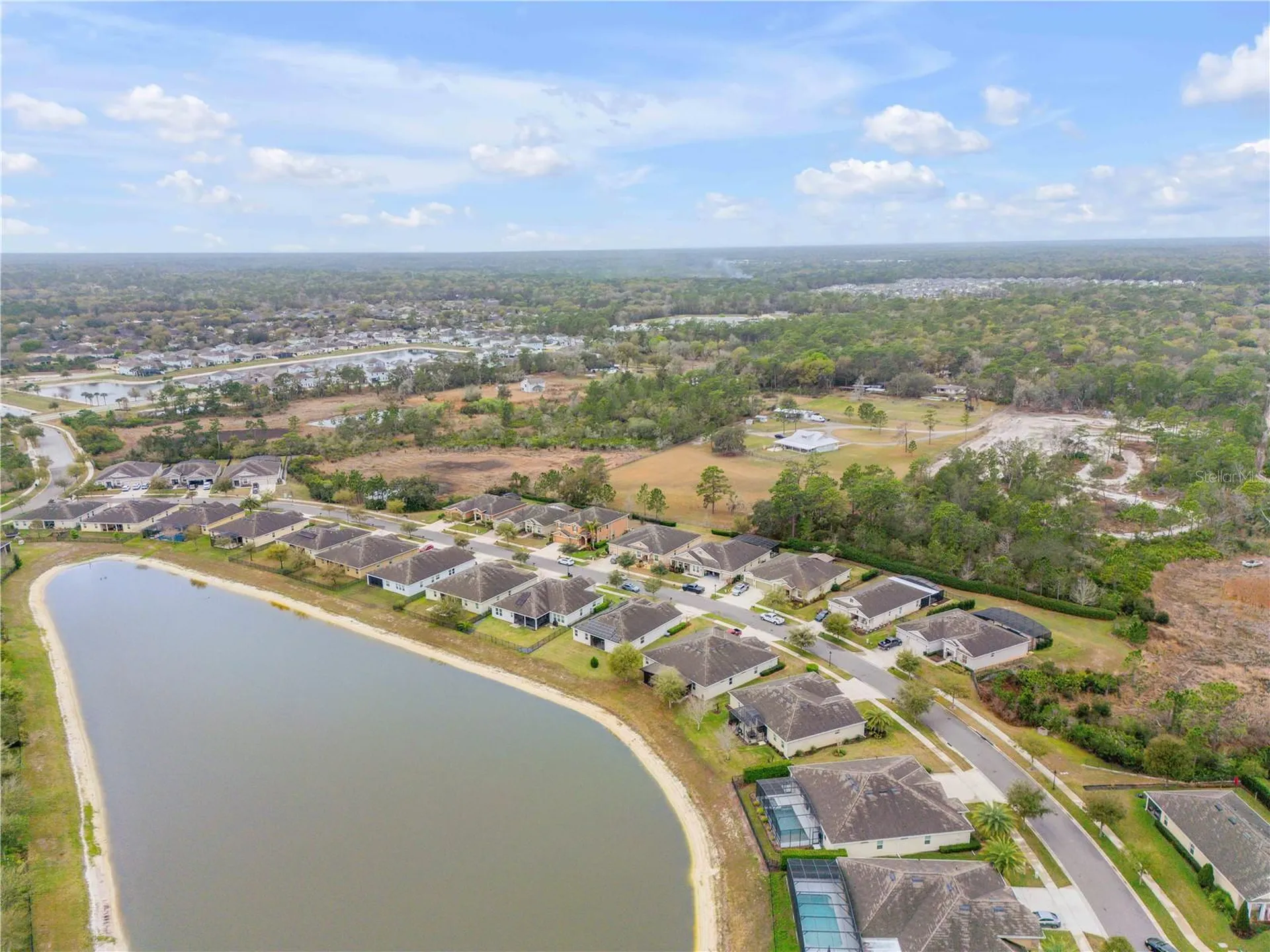 637 Bluehearts Trail Deland FL 32724