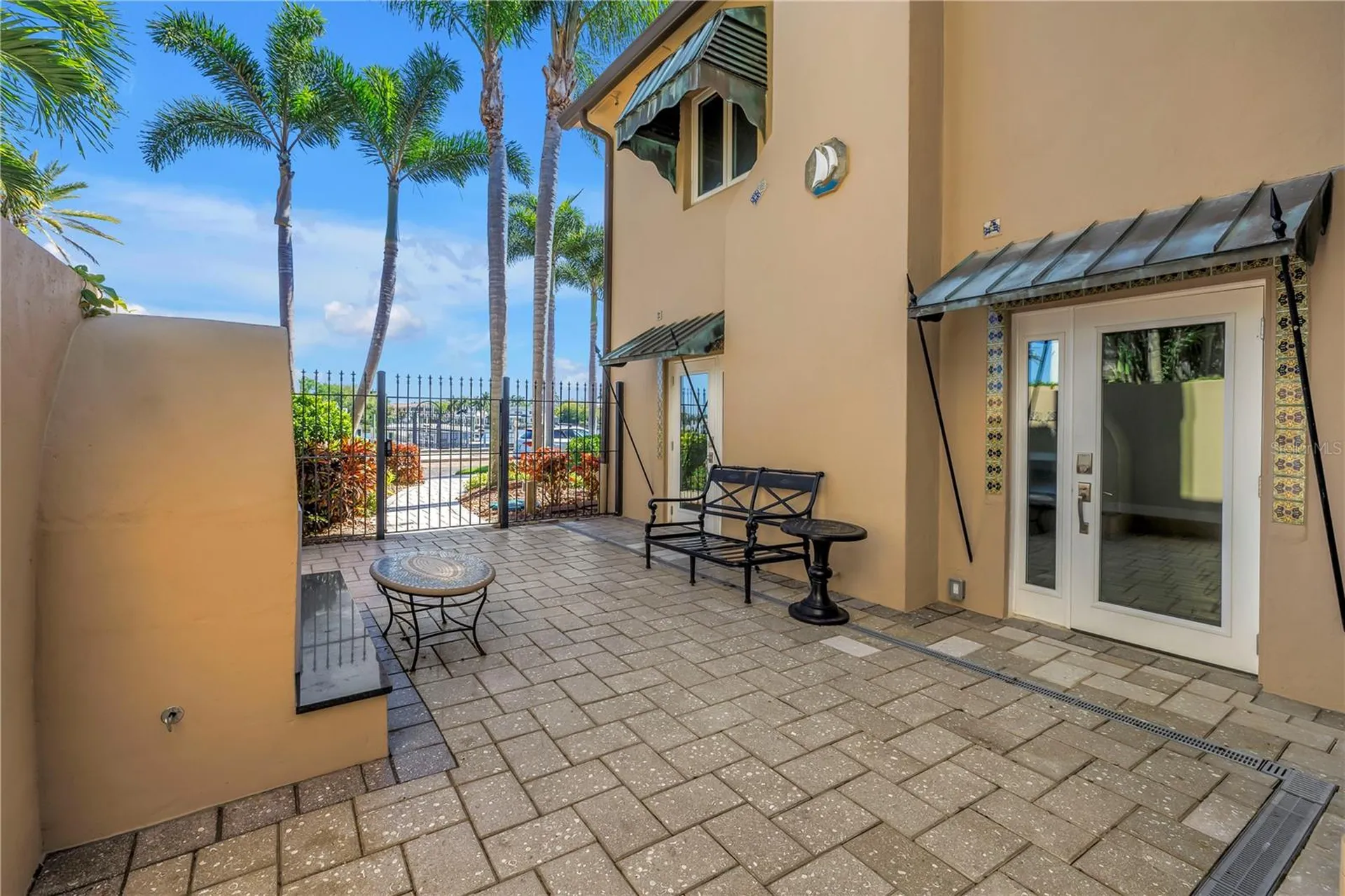 2410 Coffee Pot Boulevard NE St Petersburg FL 33704