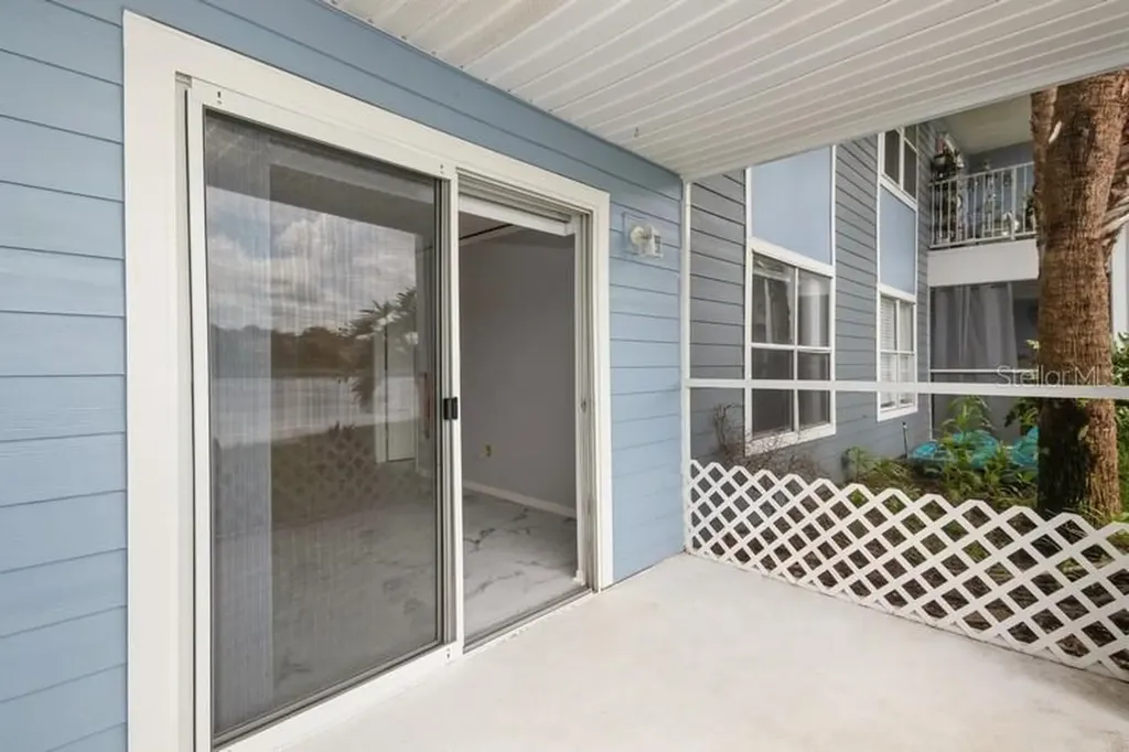 2501 Grassy Point Drive Lake Mary FL 32746