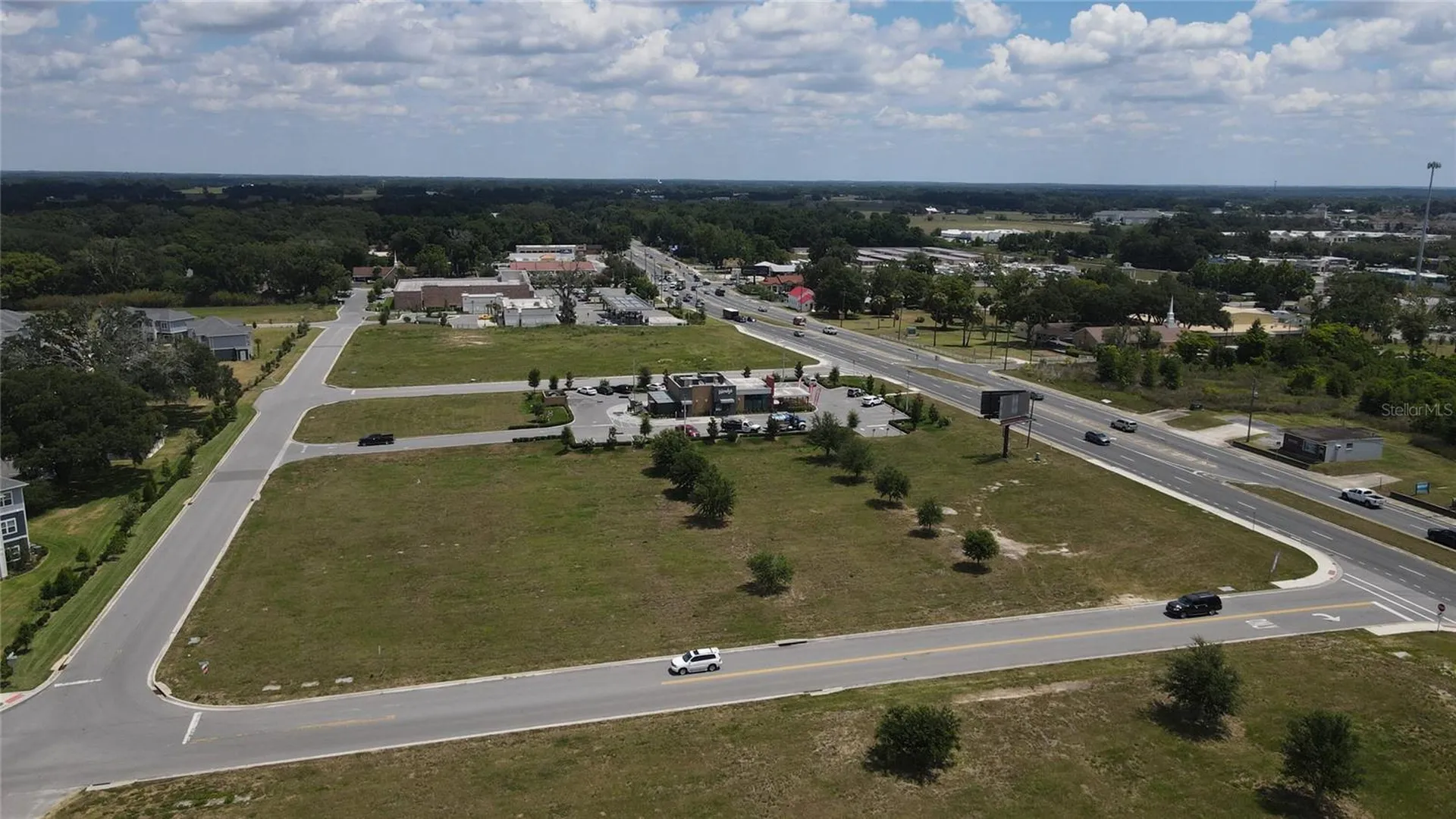 11532 N Us Highway 301 Oxford FL 34484
