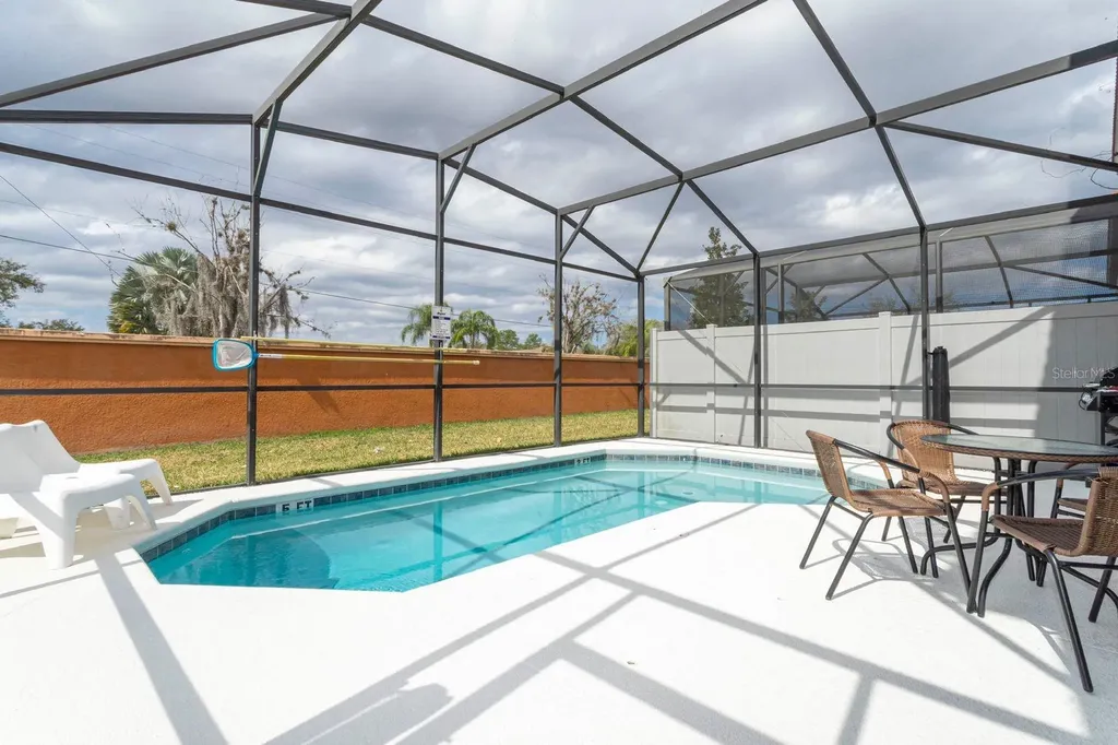 900 Las Fuentes Drive Kissimmee FL 34746
