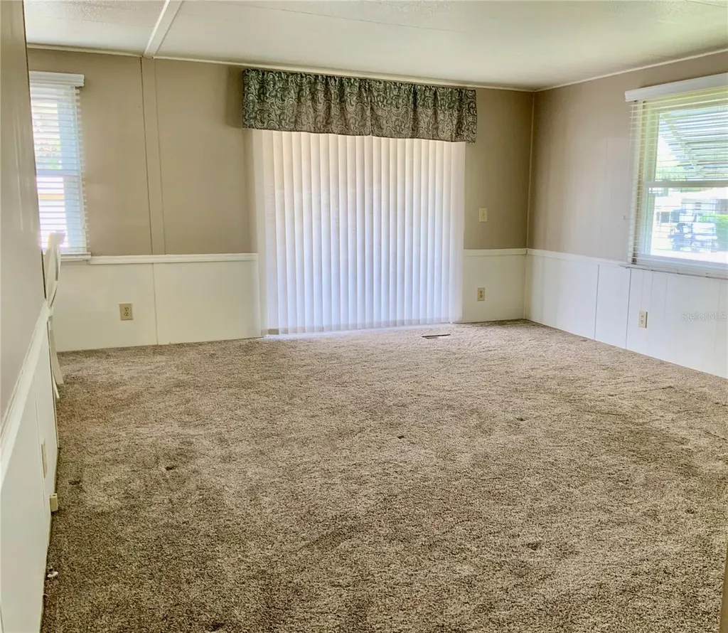 8 Orangewood Drive Fruitland Park FL 34731