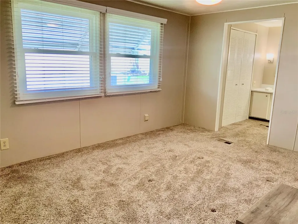 8 Orangewood Drive Fruitland Park FL 34731
