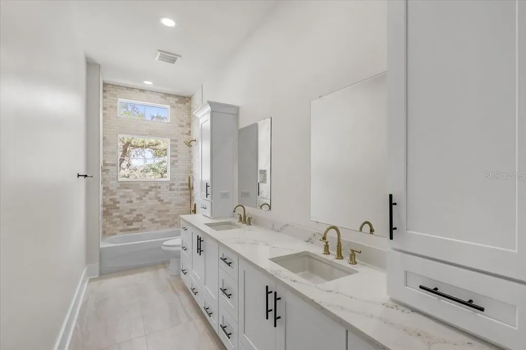 3317 Chase Jackson Branch Lutz FL 33559