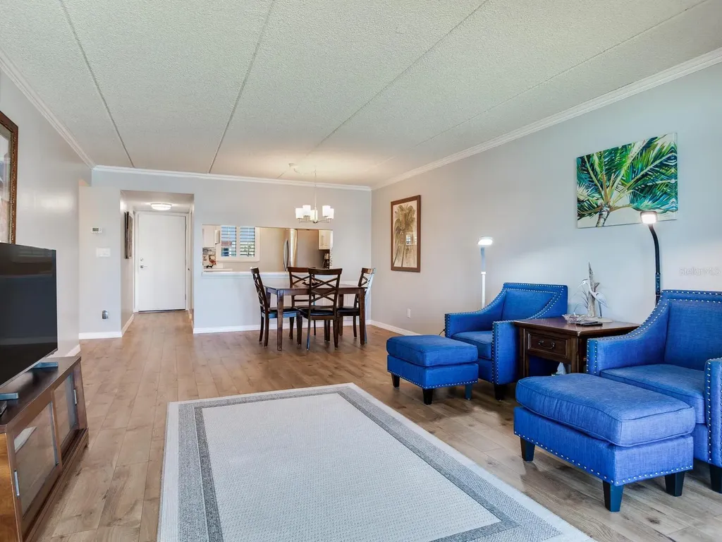 868 Bayway Boulevard Clearwater Beach FL 33767