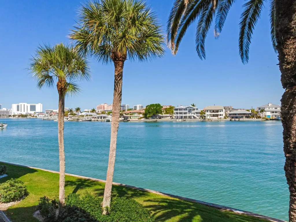 868 Bayway Boulevard Clearwater Beach FL 33767