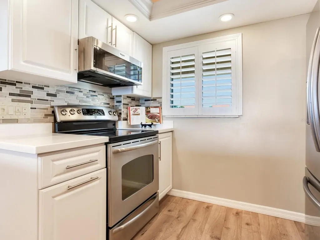 868 Bayway Boulevard Clearwater Beach FL 33767