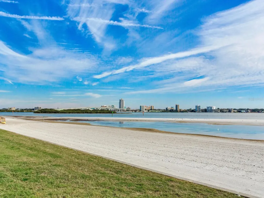 868 Bayway Boulevard Clearwater Beach FL 33767