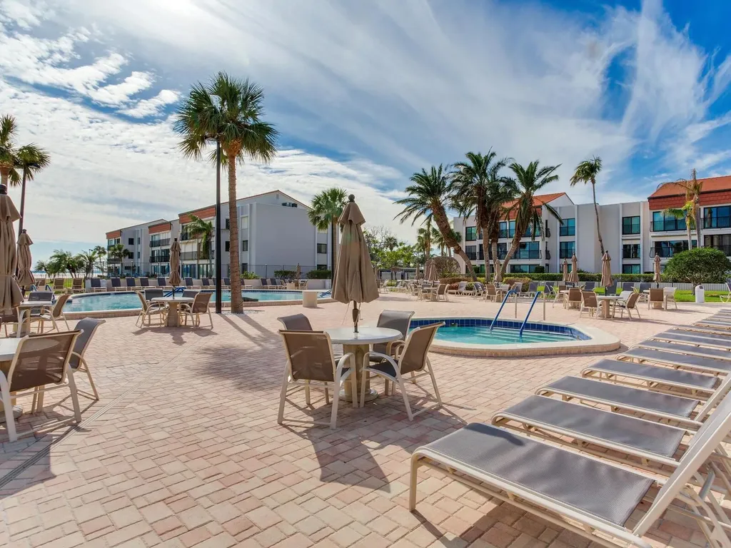 868 Bayway Boulevard Clearwater Beach FL 33767