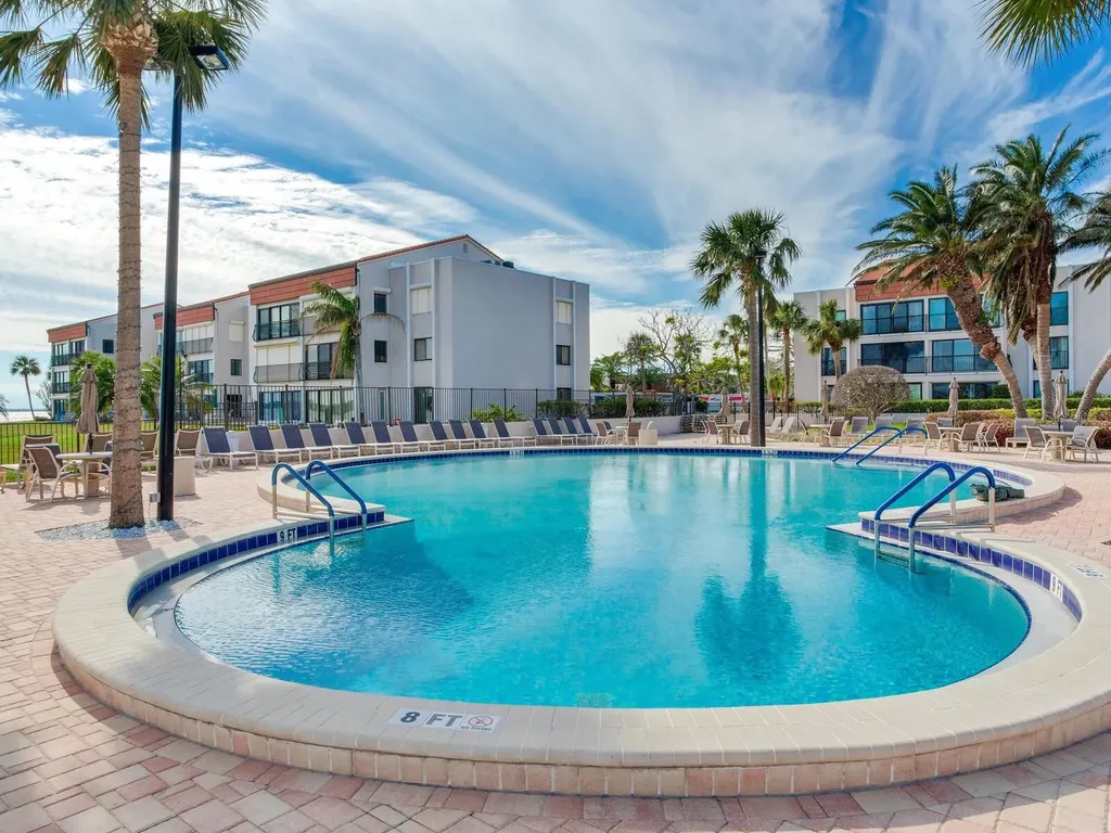 868 Bayway Boulevard Clearwater Beach FL 33767
