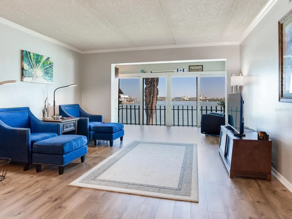 868 Bayway Boulevard Clearwater Beach FL 33767