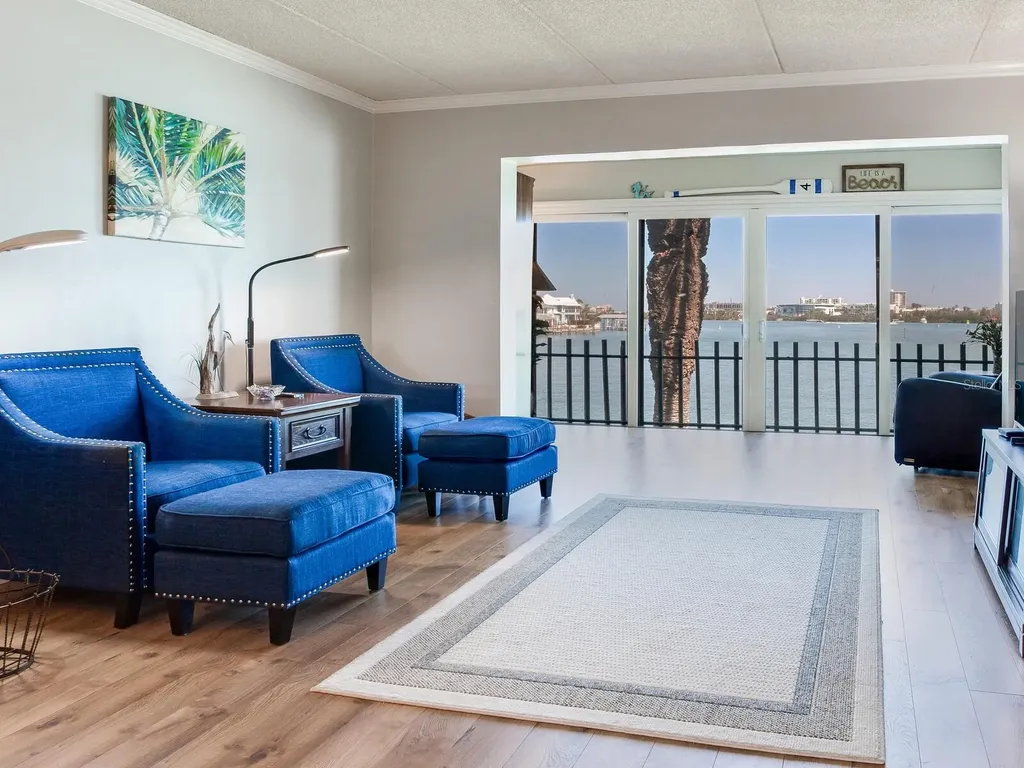 868 Bayway Boulevard Clearwater Beach FL 33767