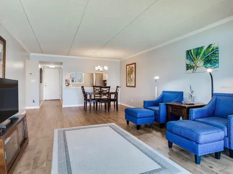 868 Bayway Boulevard Clearwater Beach FL 33767