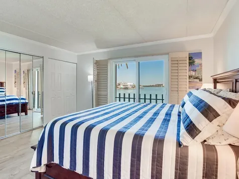 868 Bayway Boulevard Clearwater Beach FL 33767