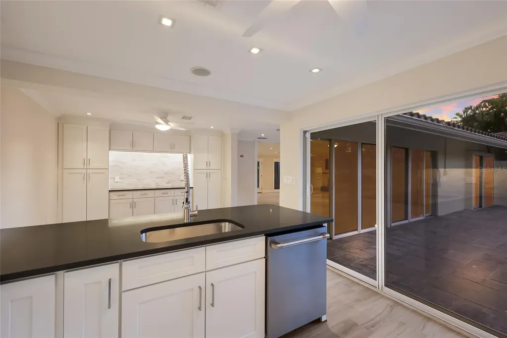 103 Fillmore Drive Sarasota FL 34236
