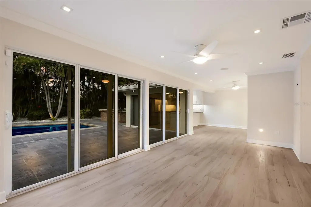 103 Fillmore Drive Sarasota FL 34236