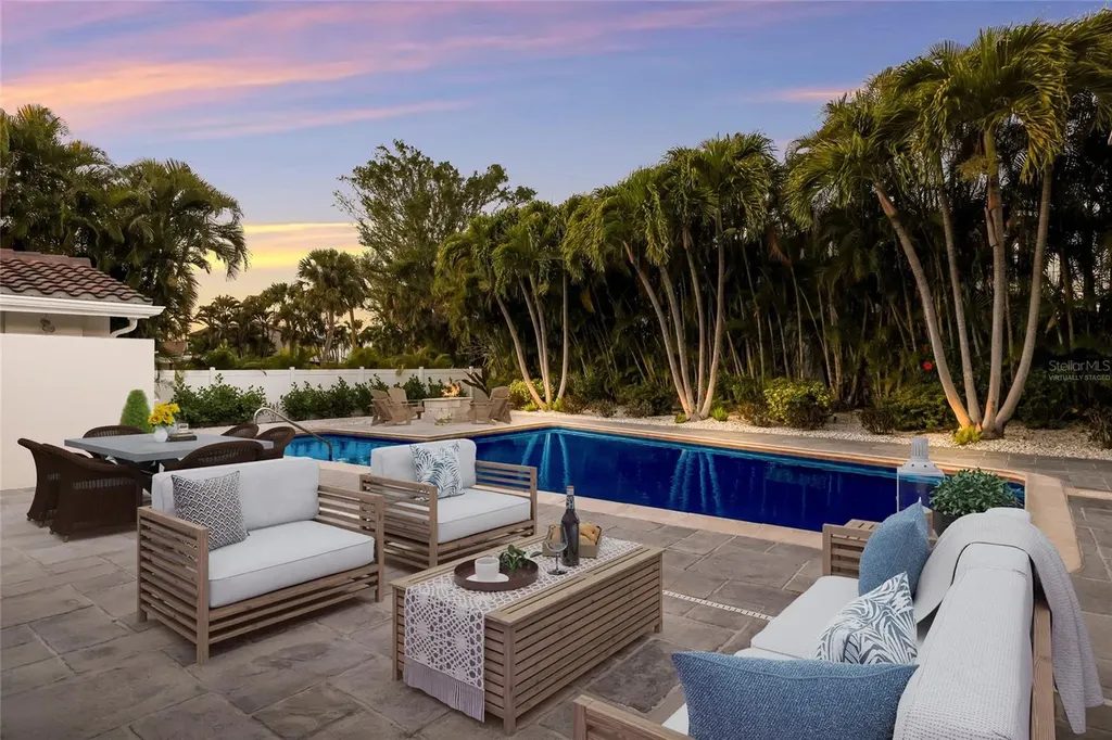103 Fillmore Drive Sarasota FL 34236