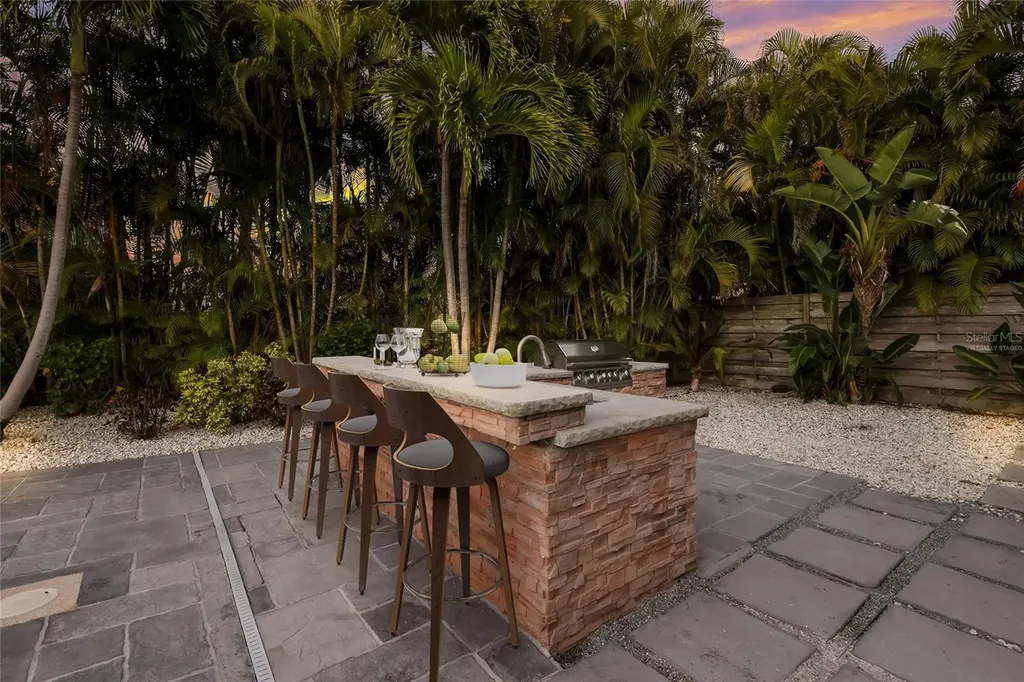 103 Fillmore Drive Sarasota FL 34236
