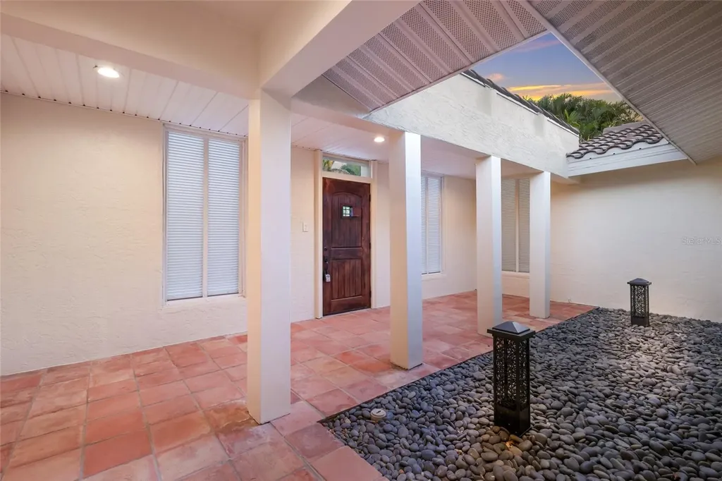 103 Fillmore Drive Sarasota FL 34236