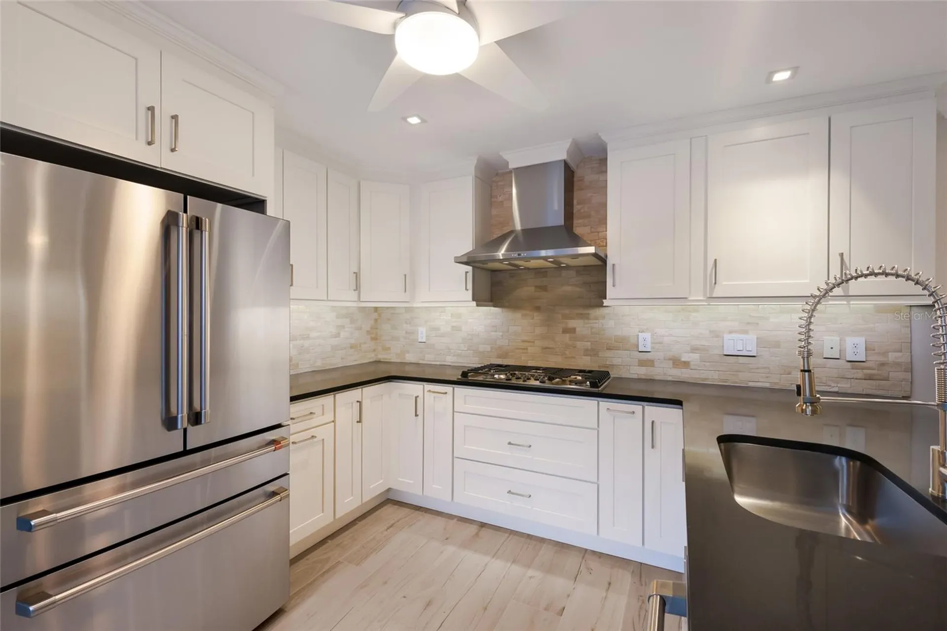 103 Fillmore Drive Sarasota FL 34236