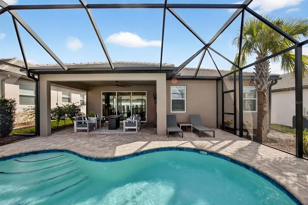 17744 Savory Mist Circle Lakewood Ranch FL 34211