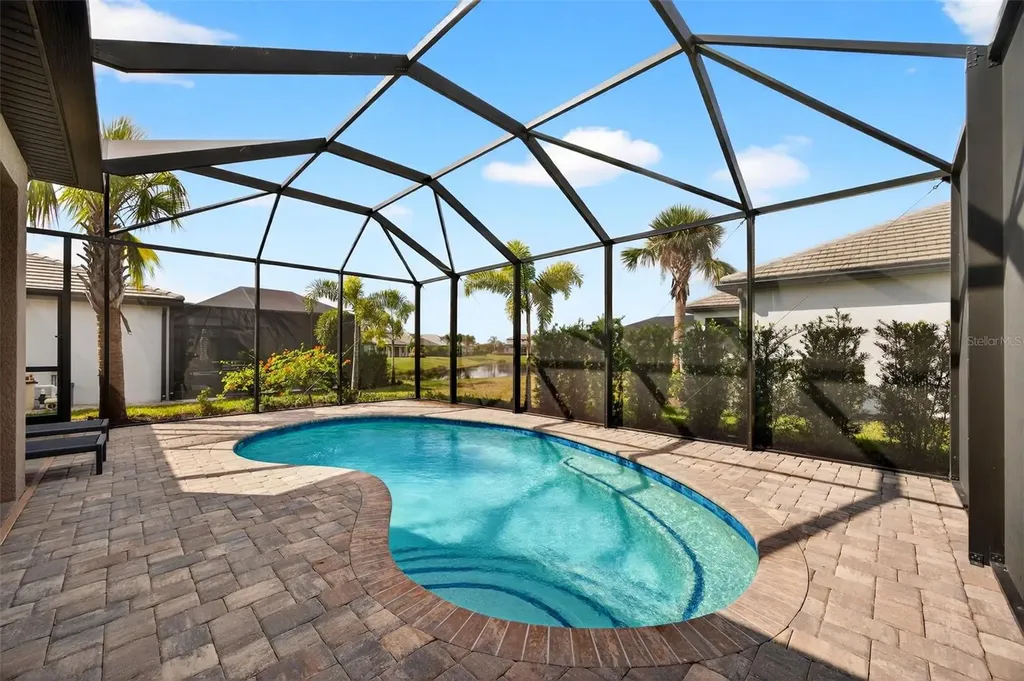 17744 Savory Mist Circle Lakewood Ranch FL 34211