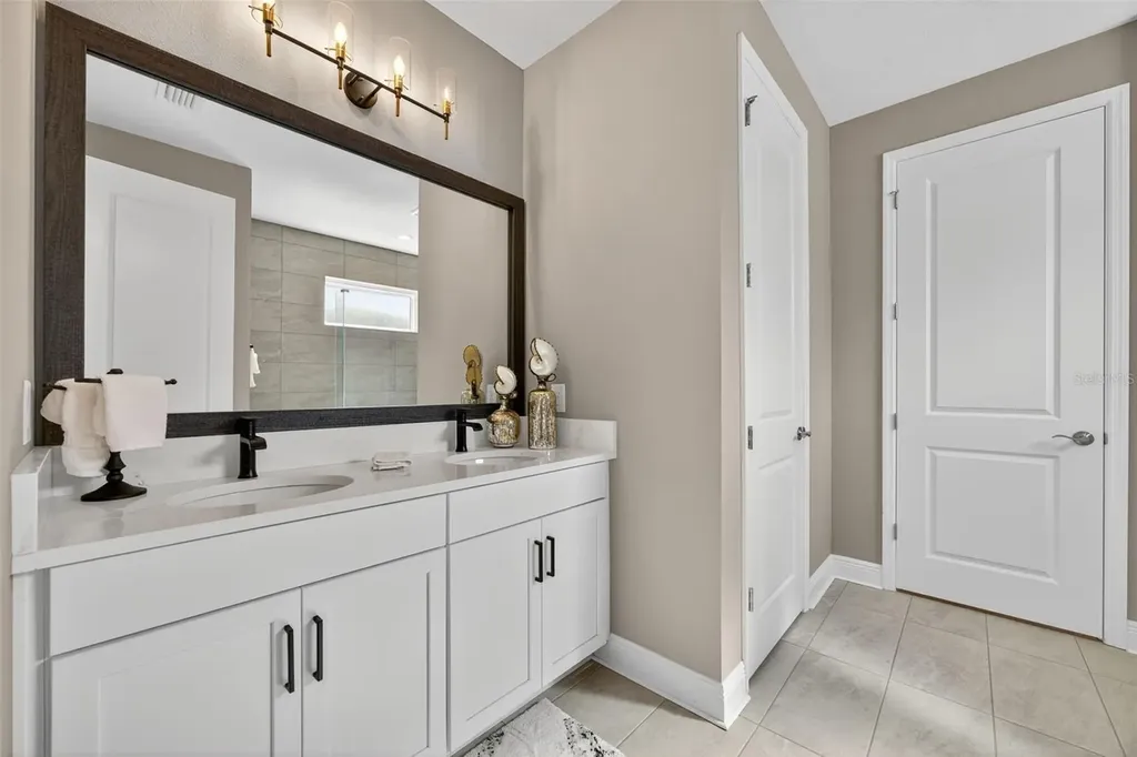 17744 Savory Mist Circle Lakewood Ranch FL 34211