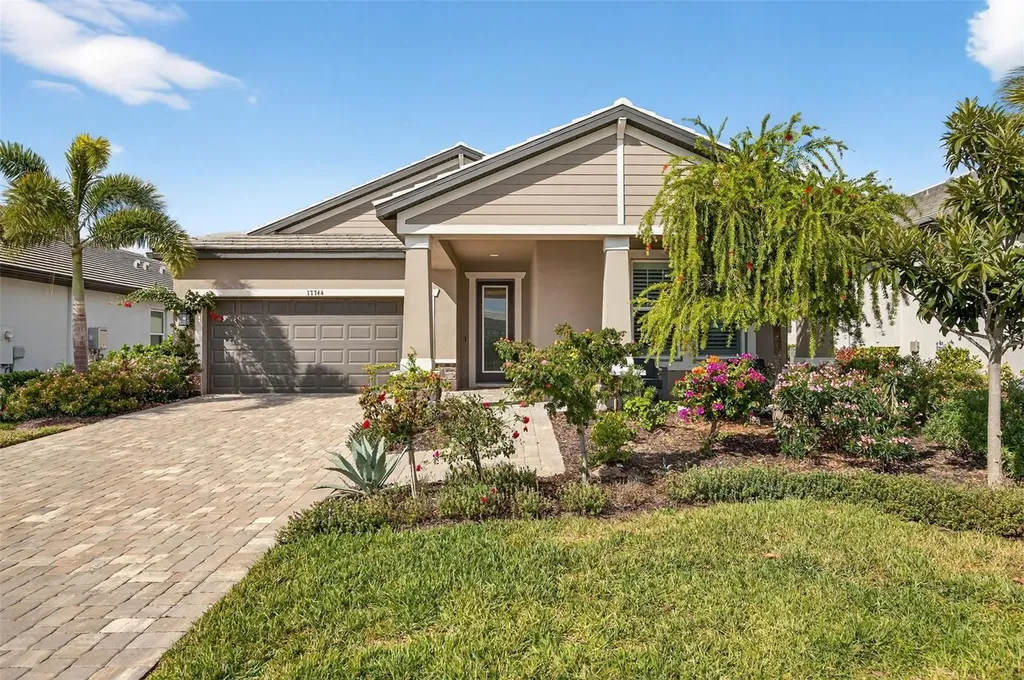 17744 Savory Mist Circle Lakewood Ranch FL 34211