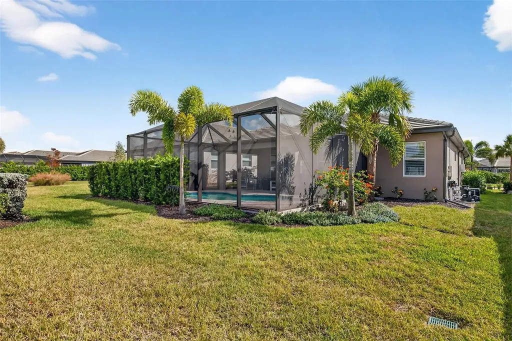 17744 Savory Mist Circle Lakewood Ranch FL 34211