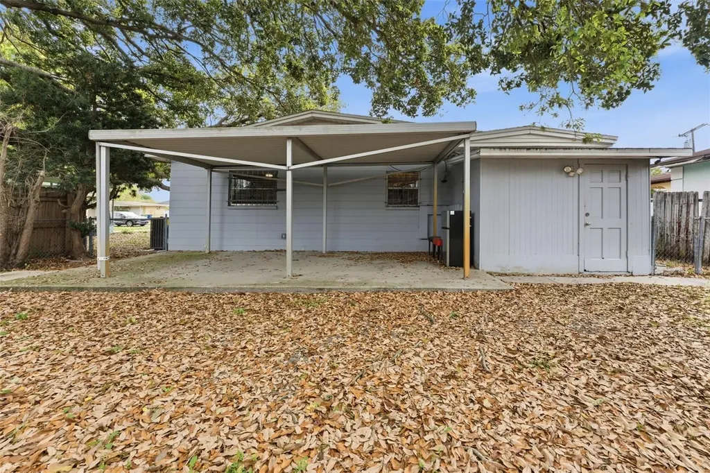 2711 W Heiter Street Tampa FL 33607