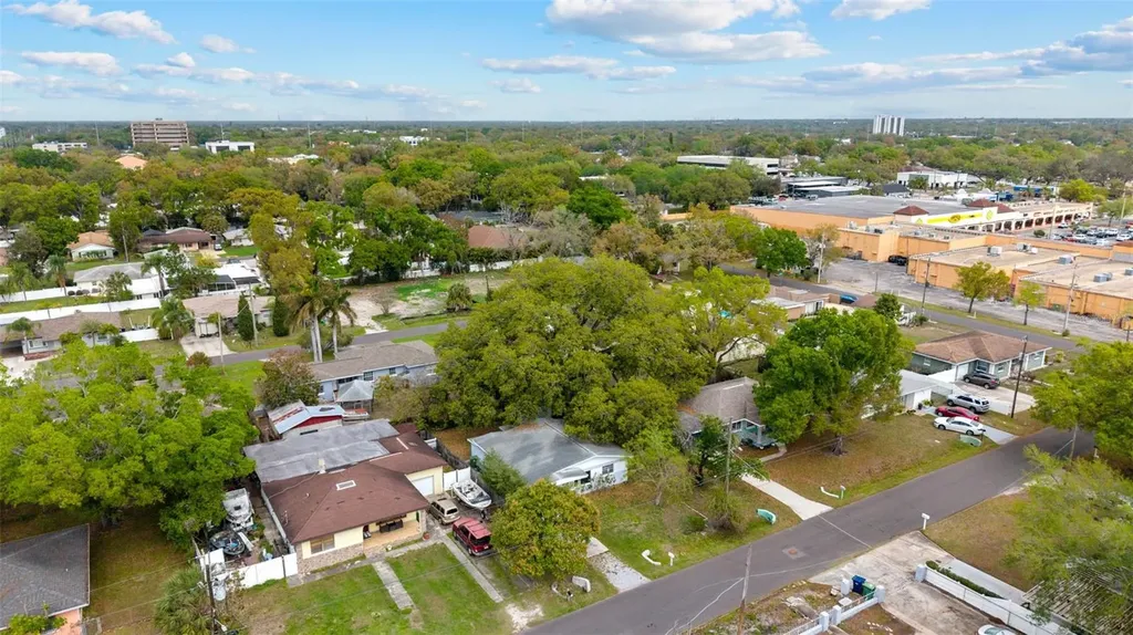 2711 W Heiter Street Tampa FL 33607